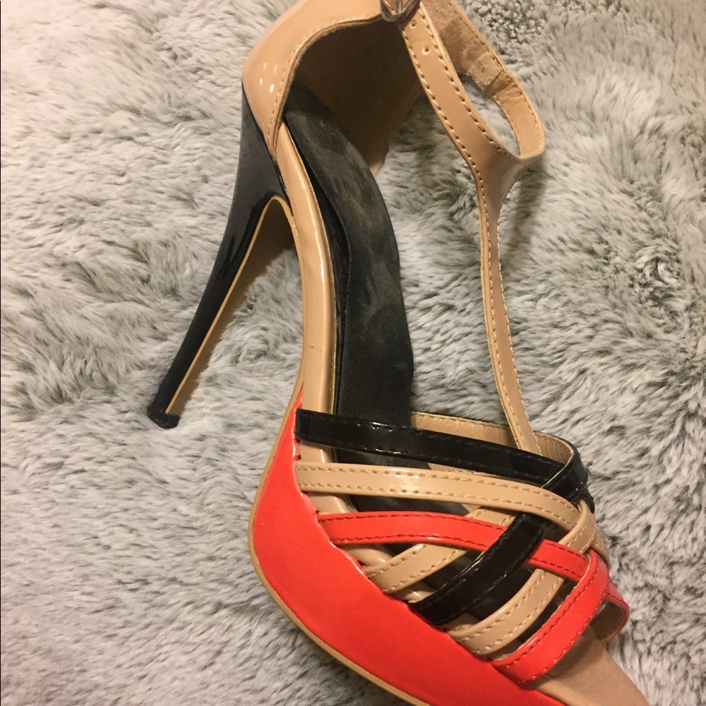 Material Girl High Heels 👠 - Picture 5 of 8